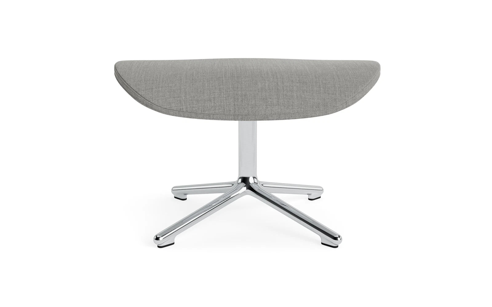 Hyg Fusshocker drehbar Alu Remix in Remix 133 präsentiert im Onlineshop von KAQTU Design AG. Ottoman ist von Normann Copenhagen