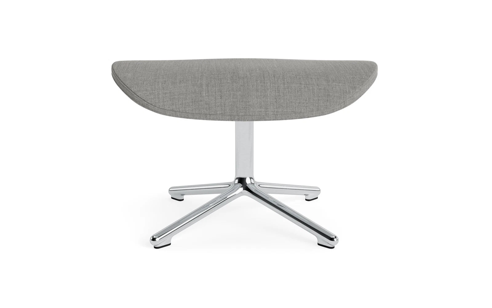 Hyg Fusshocker drehbar Alu Remix in Remix 133 präsentiert im Onlineshop von KAQTU Design AG. Ottoman ist von Normann Copenhagen