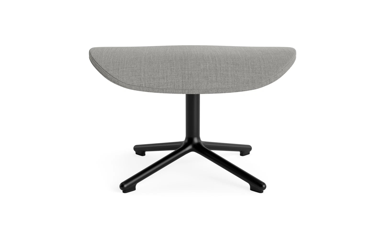 Hyg Fusshocker drehbar Schwartz Alu Remix in Remix 133 präsentiert im Onlineshop von KAQTU Design AG. Ottoman ist von Normann Copenhagen