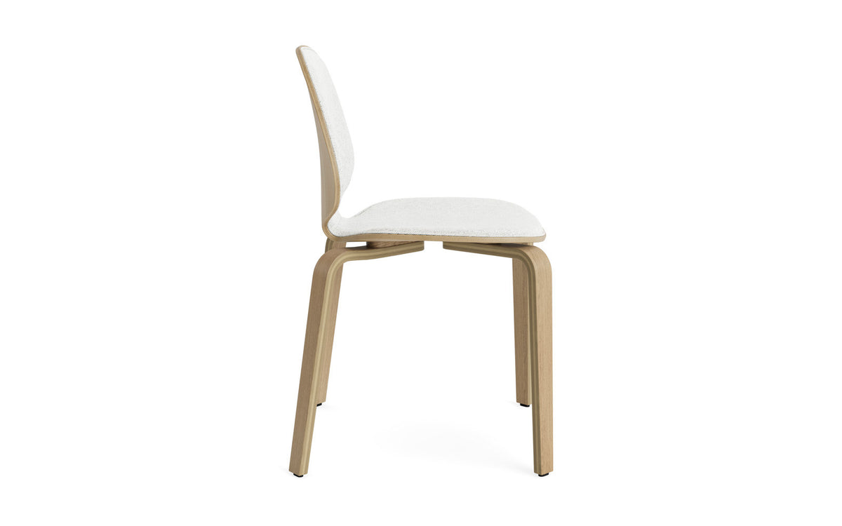 My Chair Frontpolster Eiche in Hallingdal 110 präsentiert im Onlineshop von KAQTU Design AG. Stuhl ist von Normann Copenhagen