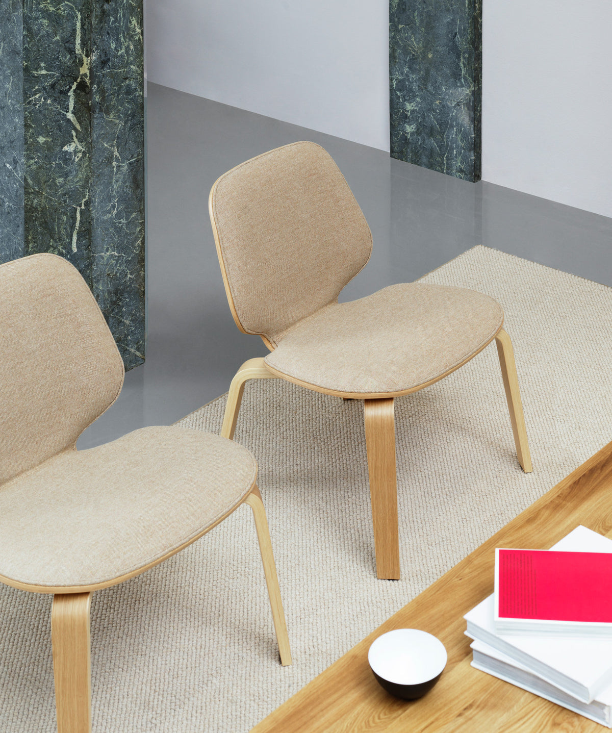 My Chair gepolstert Eiche in Remix 133 präsentiert im Onlineshop von KAQTU Design AG. Stuhl ist von Normann Copenhagen