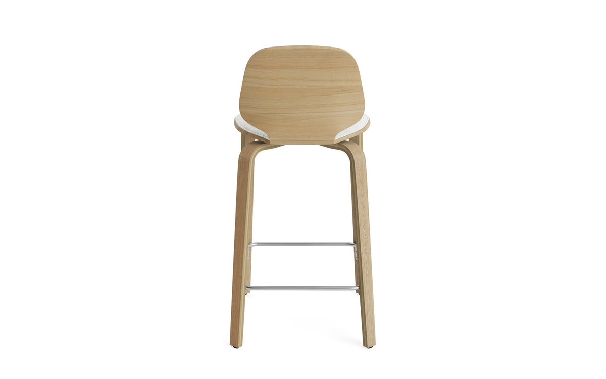 My Chair Barstuhl 65 cm Frontpolster holz in Hallingdal 110 präsentiert im Onlineshop von KAQTU Design AG. Barstuhl ist von Normann Copenhagen
