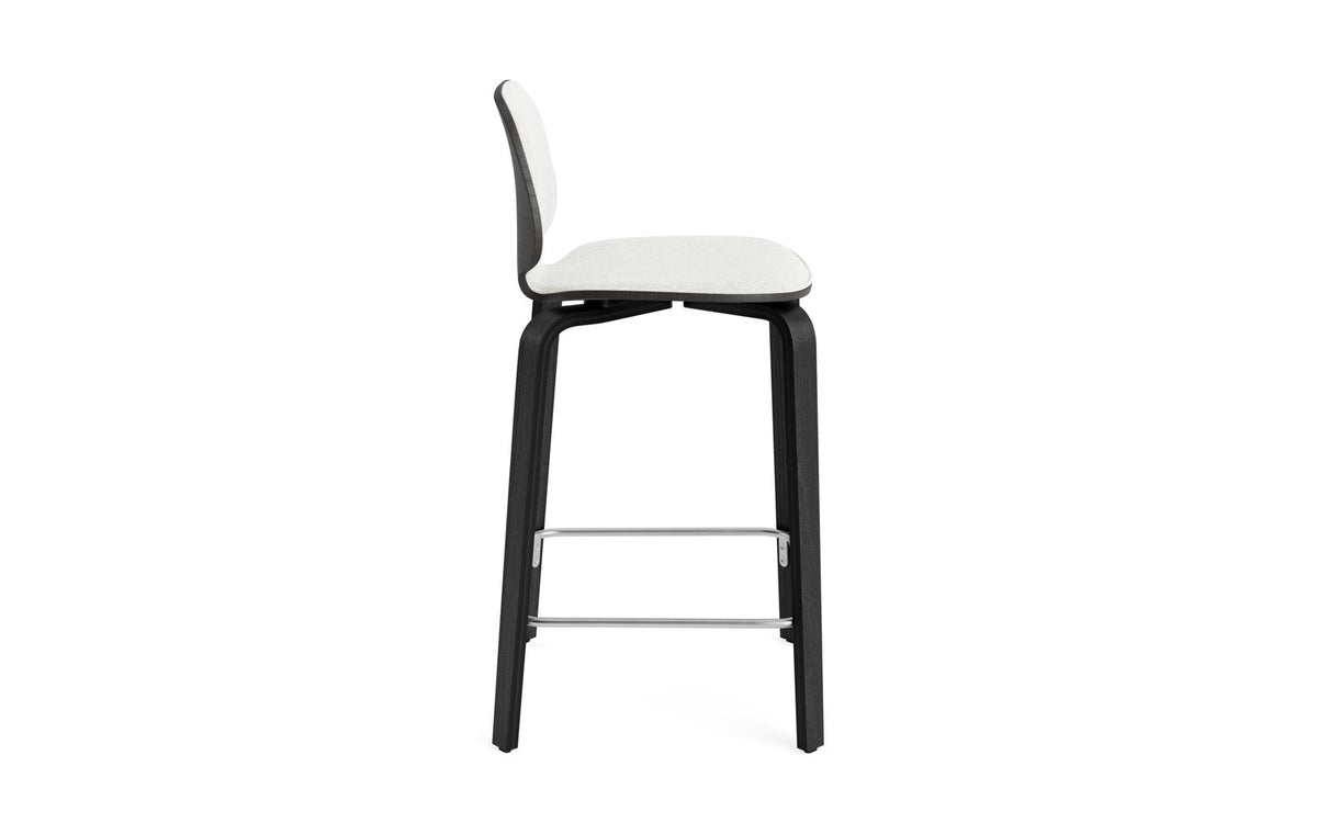 My Chair Barstuhl 65 cm Frontpolster holz in Hallingdal 110 präsentiert im Onlineshop von KAQTU Design AG. Barstuhl ist von Normann Copenhagen