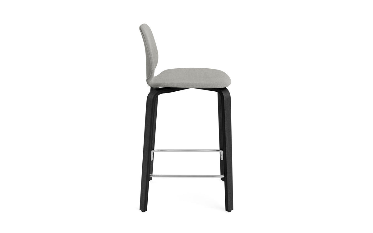 My Chair Barhocker 65 cm gepolstert in Remix 133 präsentiert im Onlineshop von KAQTU Design AG. Barstuhl ist von Normann Copenhagen