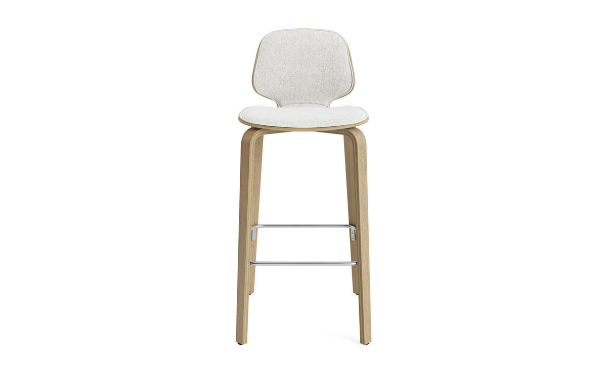 My Chair Barhocker 75 cm Frontpolster Holz in Hallingdal 110 präsentiert im Onlineshop von KAQTU Design AG. Barstuhl ist von Normann Copenhagen