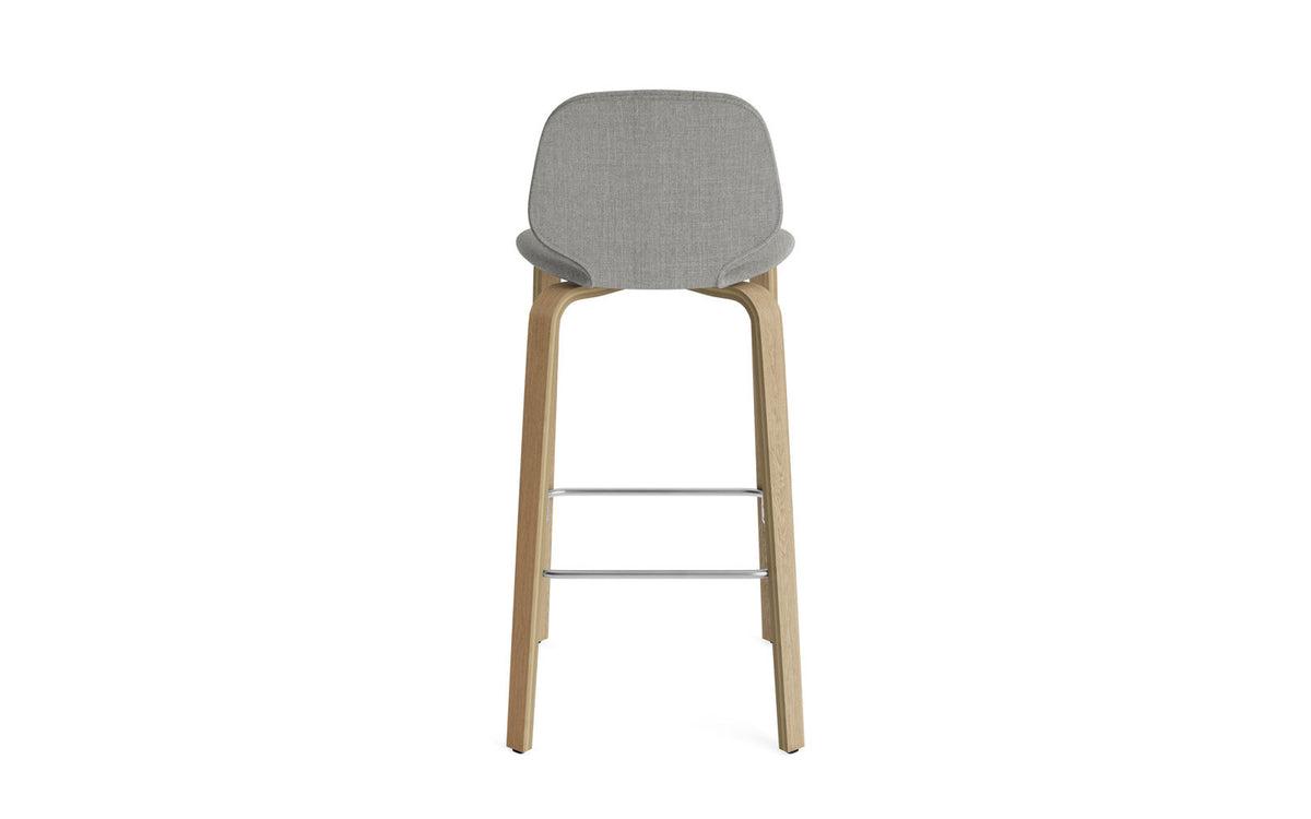 My Chair Barhocker 75 cm vollpolster holz in Remix 133 präsentiert im Onlineshop von KAQTU Design AG. Barstuhl ist von Normann Copenhagen