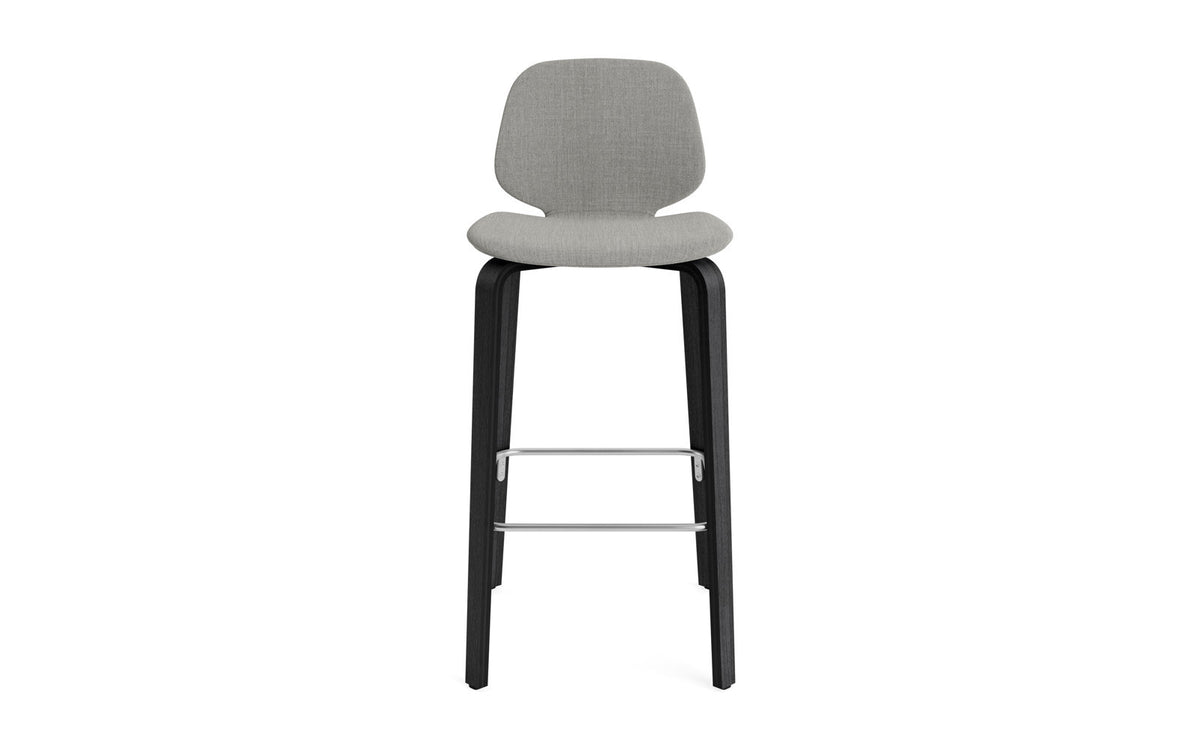 My Chair Barhocker 75 cm vollpolster holz in Remix 133 präsentiert im Onlineshop von KAQTU Design AG. Barstuhl ist von Normann Copenhagen