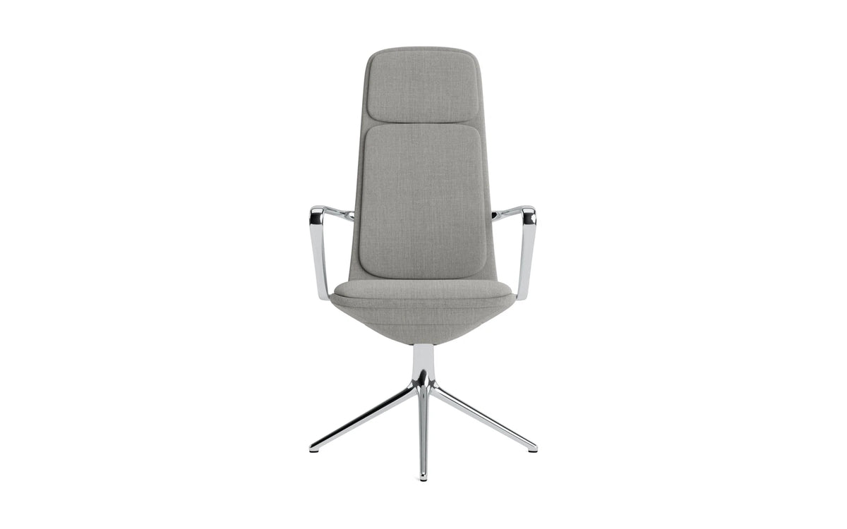 Off Armchair hoch mit Drehgestell 4B aluminium mit kissen Remix in Remix 133 präsentiert im Onlineshop von KAQTU Design AG. Bürostuhl ist von Normann Copenhagen
