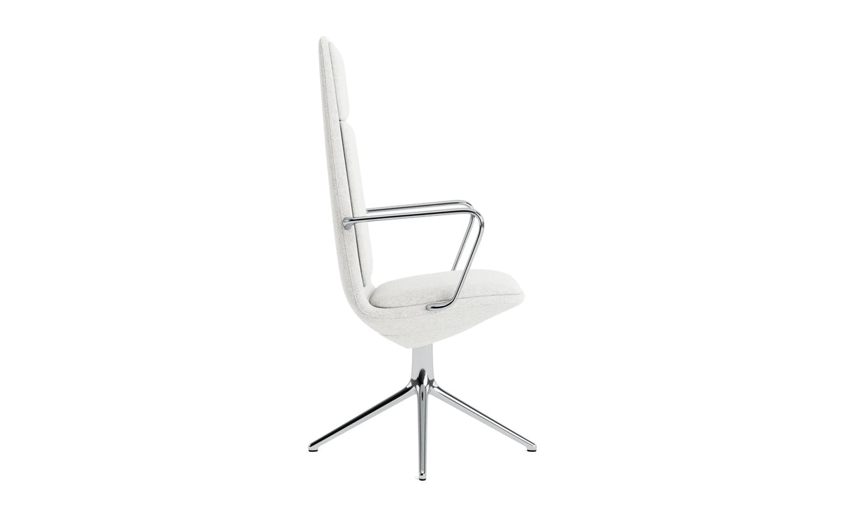 Off Armchair hoch mit Drehgestell 4B aluminium mit kissen Hallingdal in Hallingdal 110 präsentiert im Onlineshop von KAQTU Design AG. Bürostuhl ist von Normann Copenhagen