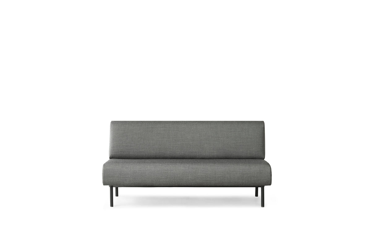 Frame Sofa in Remix 152 präsentiert im Onlineshop von KAQTU Design AG. 4er Sofa ist von Normann Copenhagen