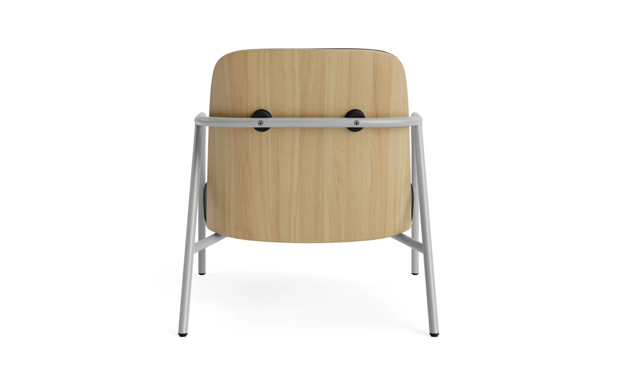 Pad Lounge-Sessel grauem Stahl Eiche/Ultra in Ultra 41599 präsentiert im Onlineshop von KAQTU Design AG. Drehsessel ist von Normann Copenhagen