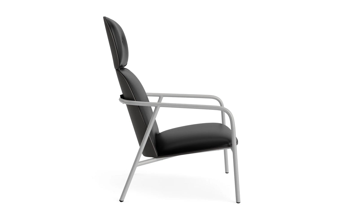 Pad Lounge-Sessel hoch grauem Stahl schwarz/Ultra in Ultra 41599 präsentiert im Onlineshop von KAQTU Design AG. Drehsessel ist von Normann Copenhagen