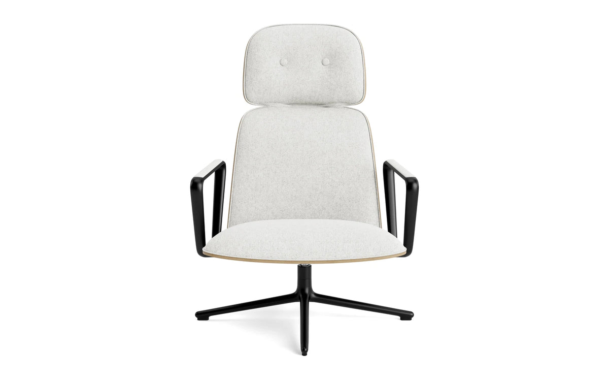 Pad Lounge-Sessel hoch mit Drehgestell Schwarz Alu Eiche/Hallingdal in Hallingdal 110 präsentiert im Onlineshop von KAQTU Design AG. Drehsessel ist von Normann Copenhagen