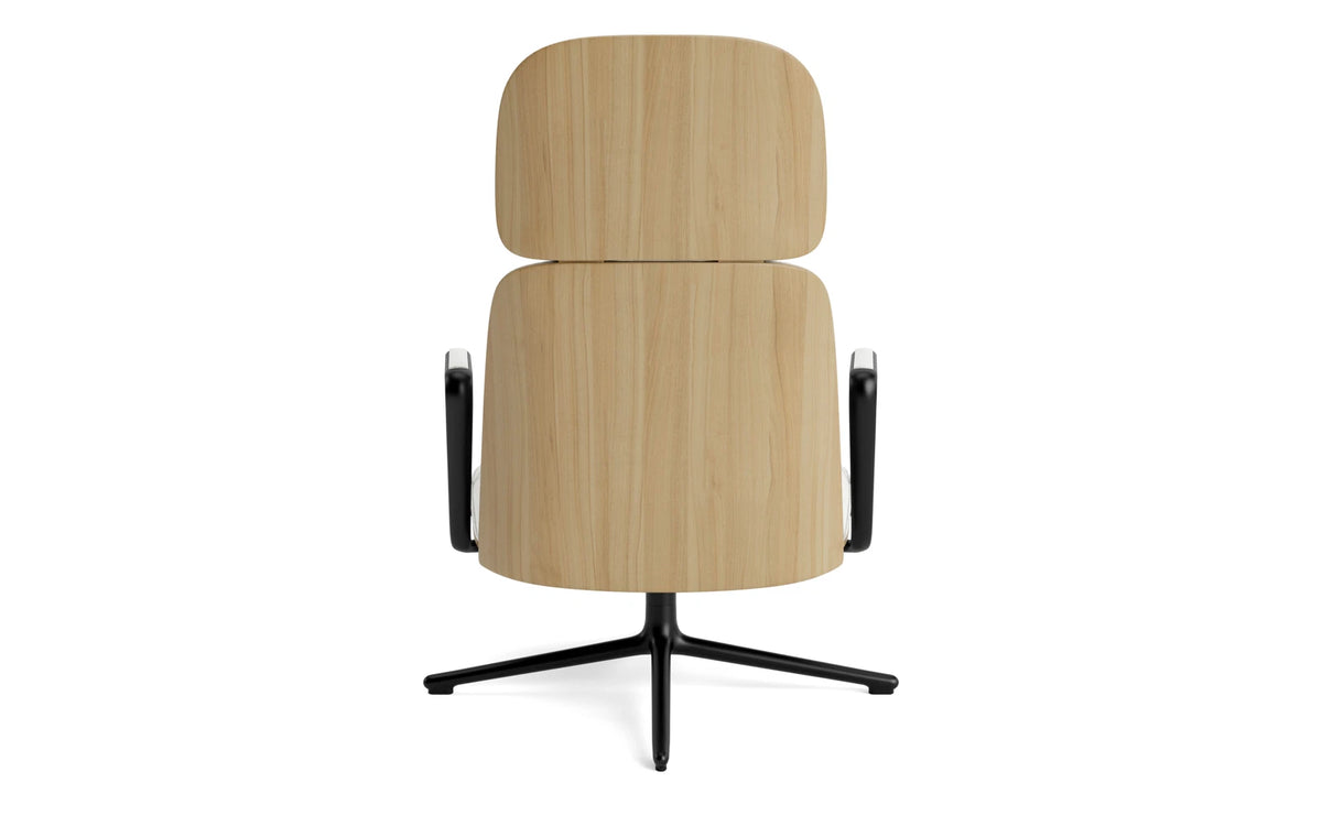 Pad Lounge-Sessel hoch mit Drehgestell Schwarz Alu Eiche/Hallingdal in Hallingdal 110 präsentiert im Onlineshop von KAQTU Design AG. Drehsessel ist von Normann Copenhagen