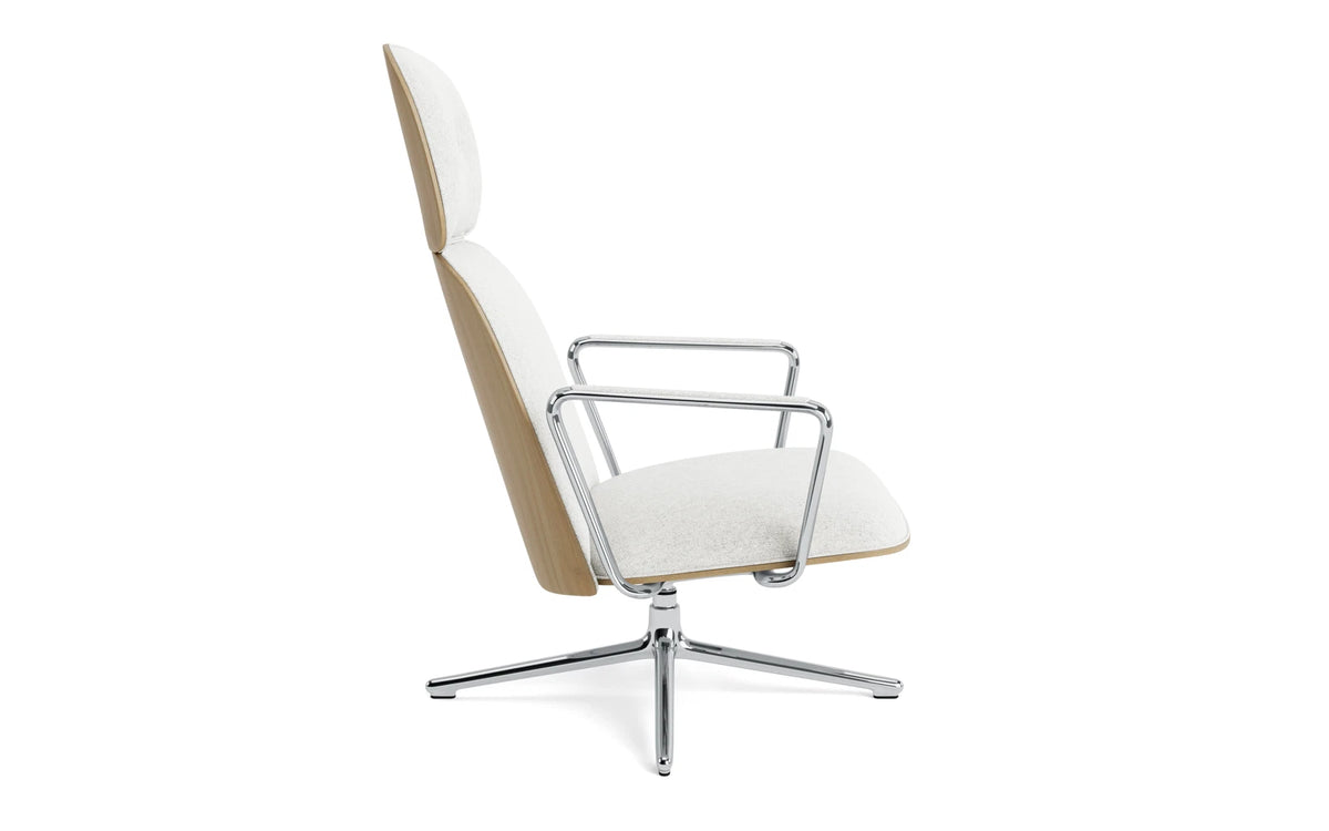 Pad Lounge-Sessel hoch mit Drehgestell und Kippfunktion alu und Eiche/Hallingdal in Hallingdal 110 präsentiert im Onlineshop von KAQTU Design AG. Drehsessel ist von Normann Copenhagen