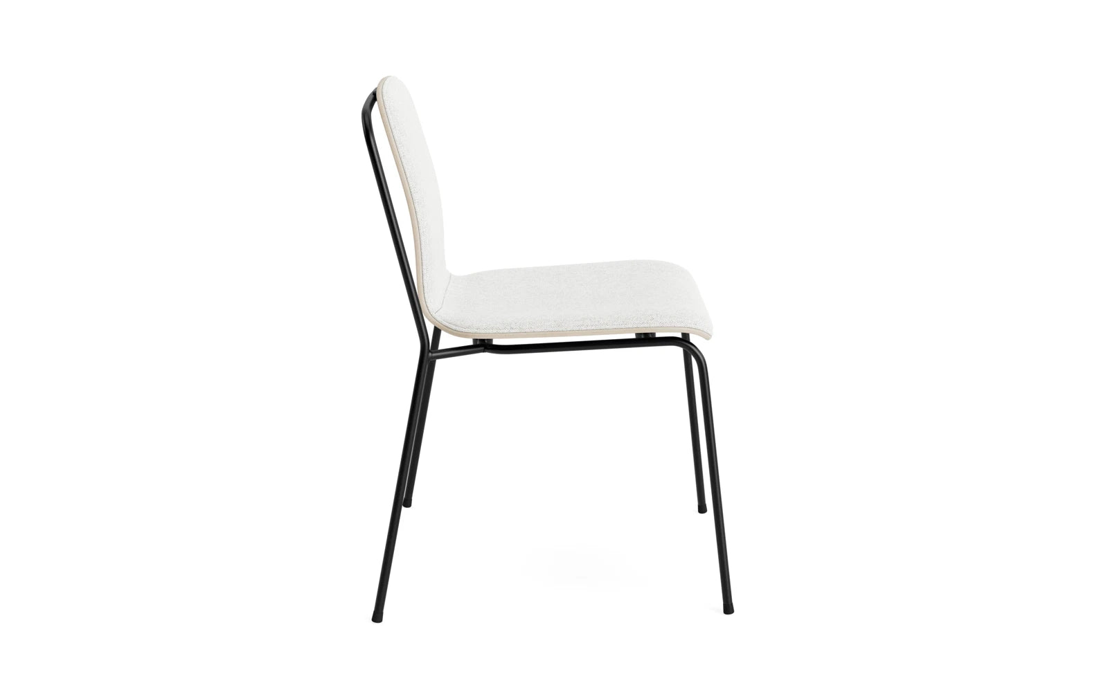 Studio Stuhl Frontpolster, schwarzes Stahl & hellgrau Hallingdal in Hallingdal 110 präsentiert im Onlineshop von KAQTU Design AG. Stuhl ist von Normann Copenhagen