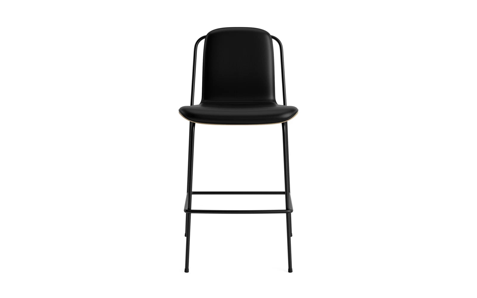 Entdecken Sie den Studio Barstuhl 65 cm von Normann Copenhagen – eine harmonische Verbindung aus modernem Stahl und edler Eiche, perfekt für stilvolle Räume.