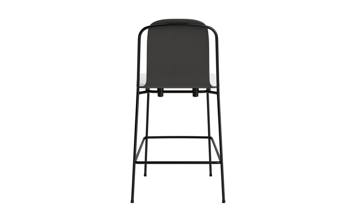 Studio Barstuhl 65 cm frontpolster schwarzes Stahl/ schwarz/ Hallingdal in Hallingdal 110 präsentiert im Onlineshop von KAQTU Design AG. Barstuhl ist von Normann Copenhagen