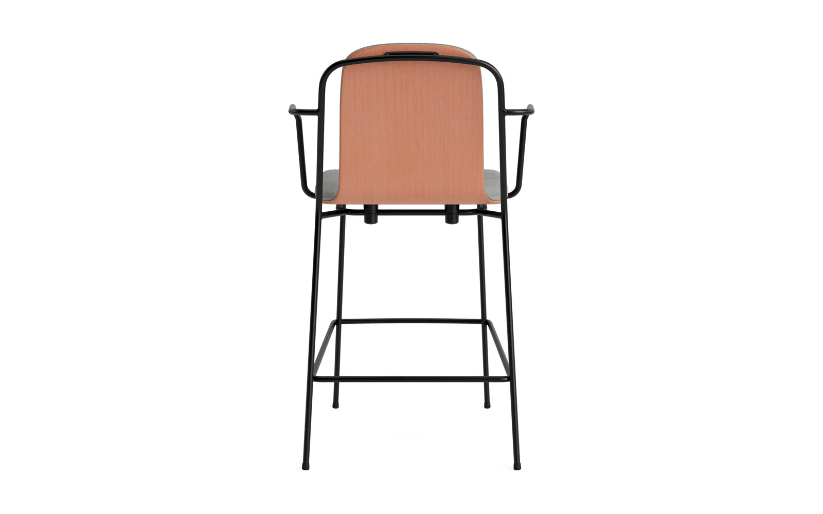 Entdecken Sie den eleganten Studio Barstuhl 65 cm von Normann Copenhagen. Mit schwarzem Stahlgestell und braunem Polster vereint er Stil und Komfort.