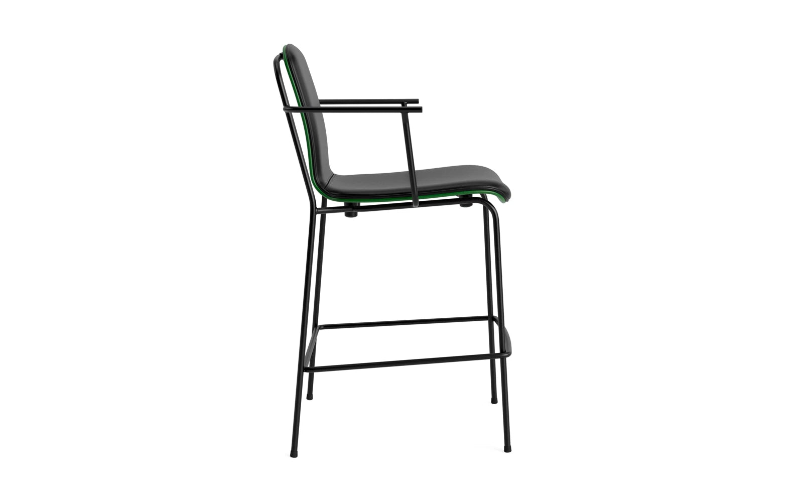 Erleben Sie den stilvollen Studio Barstuhl 65 cm von Normann Copenhagen. Mit seinem schlanken Stahlrahmen und dem eleganten grünen Polster ist er die perfekte Wahl für jeden Raum.
