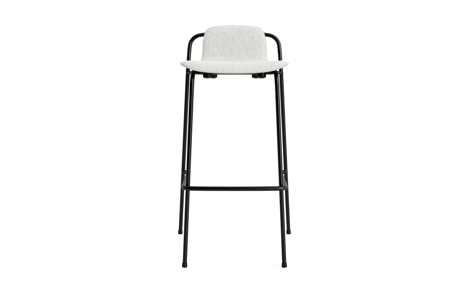 Entdecken Sie den eleganten Studio Barstuhl von Normann Copenhagen mit 75 cm Sitzhöhe. Schwarzes Stahlgestell und hellgraue Hallingdal-Polsterung vereinen Stil und Komfort.