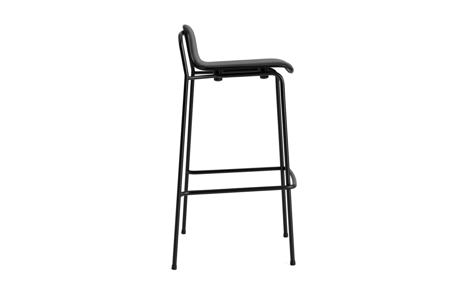 Erleben Sie den modernen Studio Barhocker 75 cm von Normann Copenhagen. Mit seinem schlanken Stahlrahmen und dem bequemen Vollpolster ist er die perfekte Ergänzung für jeden Raum.