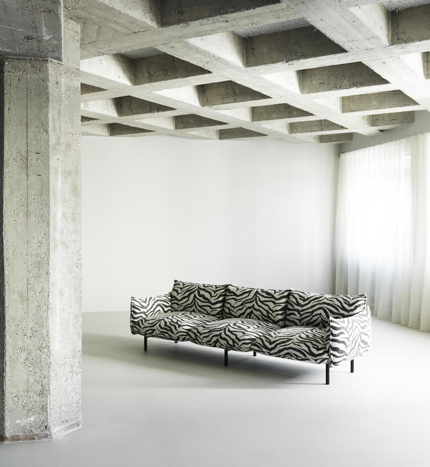 Ark modulares sofa 4-sitzer Hallingdal in Hallingdal 110 präsentiert im Onlineshop von KAQTU Design AG. 4er Sofa ist von Normann Copenhagen
