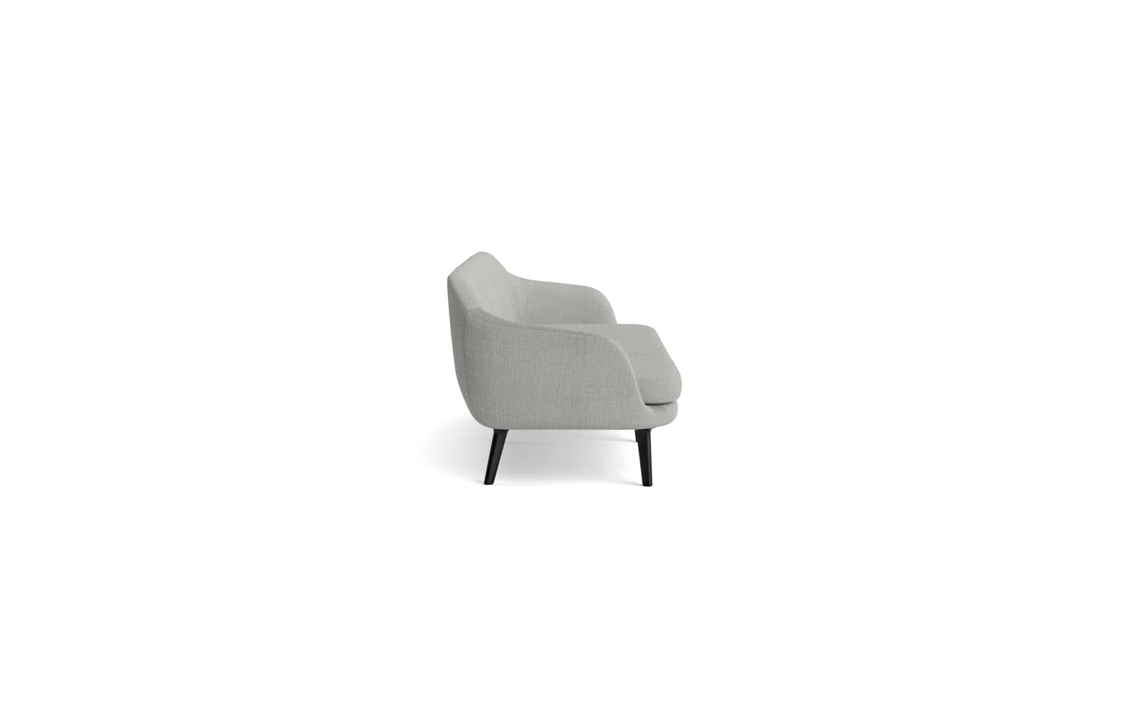 Erleben Sie das Sum 3-Sitzer Sofa von Normann Copenhagen: Ein modulares Meisterwerk aus schwarzem Aluminium und weichem Synergy-Stoff für stilvolle Wohnräume.