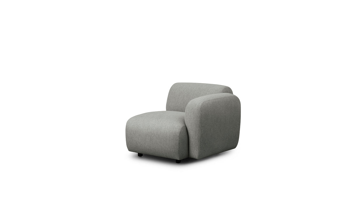 Modulares Sofa-Element Swell mit Armlehne rechts, Bezug in Hallingdal-Stoff, Holzrahmen und lackierten Eschenholzbeinen, geschwungene Form.