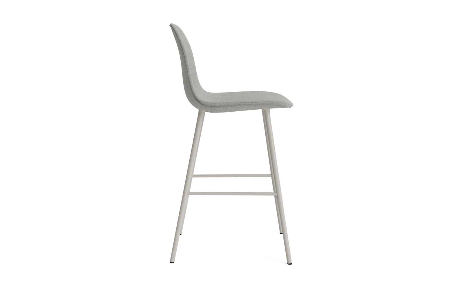 Form Barstuhl 75 cm gepolstert  Warmes grau Stahl Remix in Remix 133 präsentiert im Onlineshop von KAQTU Design AG. Barstuhl ist von Normann Copenhagen