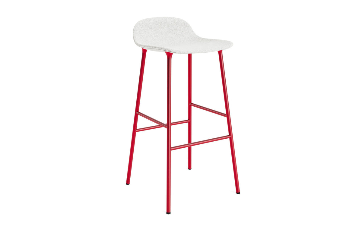 Form Barstuhl 75 cm gepolstert Leuchtendes rot Stahl Hallingdal in Hallingdal 110 präsentiert im Onlineshop von KAQTU Design AG. Barstuhl ist von Normann Copenhagen