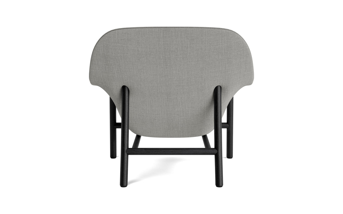 Drape Lounge-Sessel niedrig Schwarz Eiche Remix in Remix 133 präsentiert im Onlineshop von KAQTU Design AG. Sessel ist von Normann Copenhagen