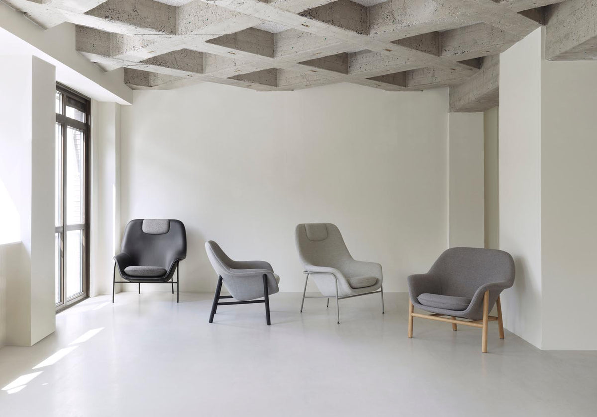 Drape Lounge-Sessel hoch grauem Stahl Hallingdal in Hallingdal 110 präsentiert im Onlineshop von KAQTU Design AG. Sessel ist von Normann Copenhagen