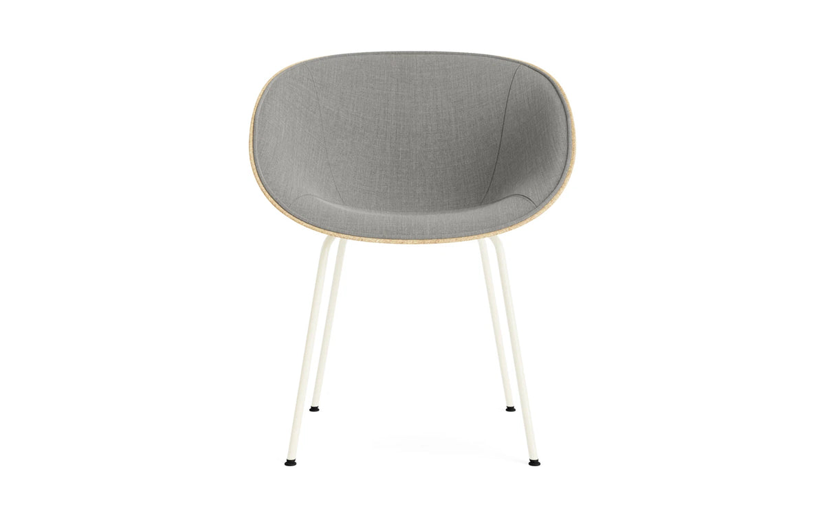 Mat Lehnstuhl Frontpolster Hanffasern Creme stahl in Remix 133 präsentiert im Onlineshop von KAQTU Design AG. Stuhl mit Armlehne ist von Normann Copenhagen