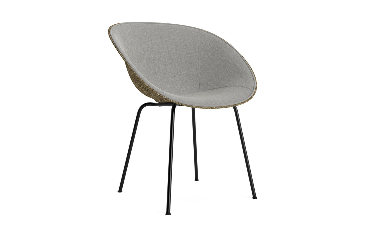 Mat Lehnstuhl polster Seegras Schwartz stahl in Remix 133 präsentiert im Onlineshop von KAQTU Design AG. Stuhl mit Armlehne ist von Normann Copenhagen