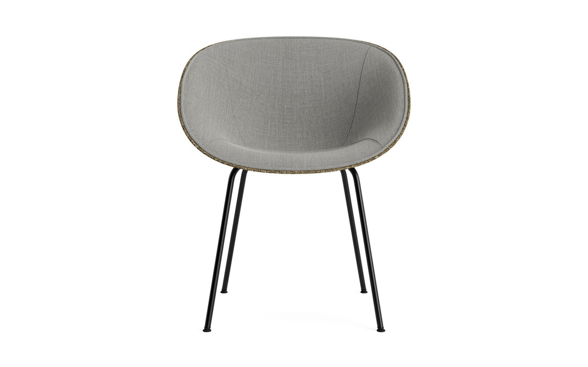 Mat Lehnstuhl polster Seegras Schwartz stahl in Remix 133 präsentiert im Onlineshop von KAQTU Design AG. Stuhl mit Armlehne ist von Normann Copenhagen