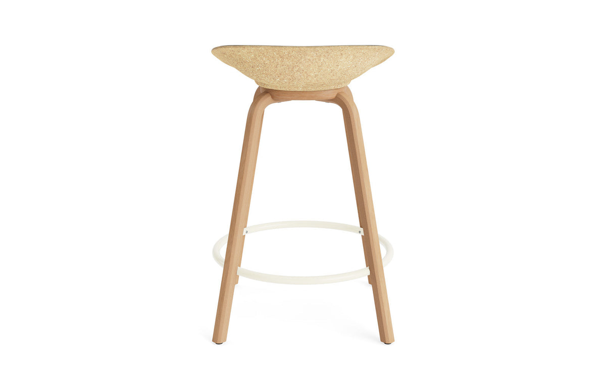 Mat Barstuhl 65 cm Frontpolster Hanffasern Buchenholz/creme in Ultra 41599 präsentiert im Onlineshop von KAQTU Design AG. Barstuhl ist von Normann Copenhagen