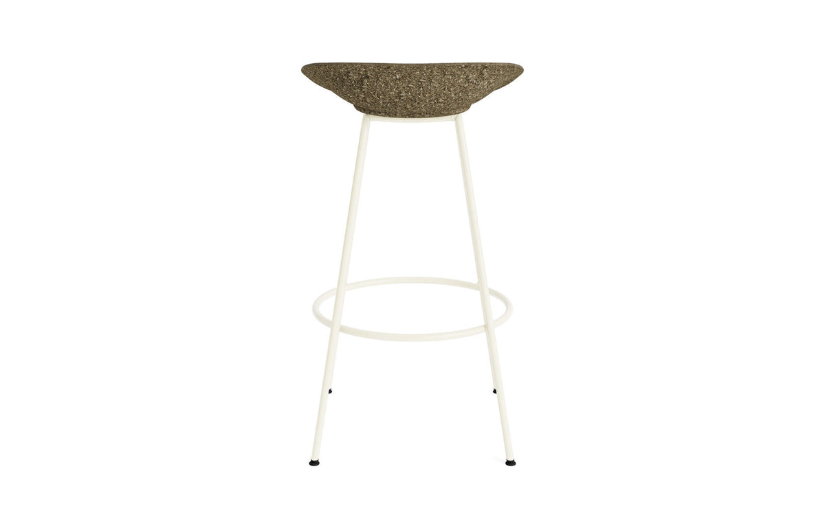 Mat Barstuhl 75 cm Frontpolster Seegras creme Stahl in Hallingdal 110 präsentiert im Onlineshop von KAQTU Design AG. Barstuhl ist von Normann Copenhagen