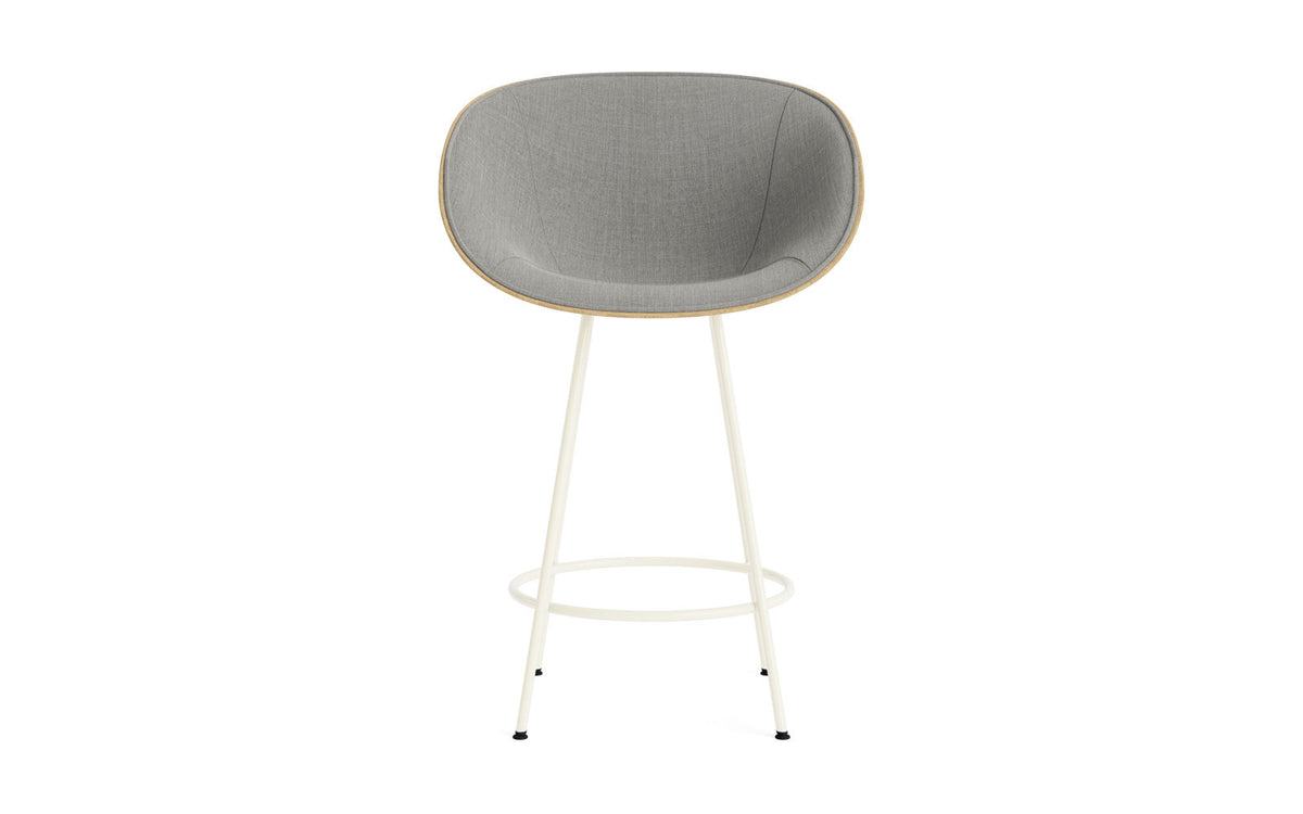 Mat Barstuhl mit Armlehne 65 cm Frontpolster Hanffasern creme Stahl in Remix 133 präsentiert im Onlineshop von KAQTU Design AG. Barstuhl ist von Normann Copenhagen