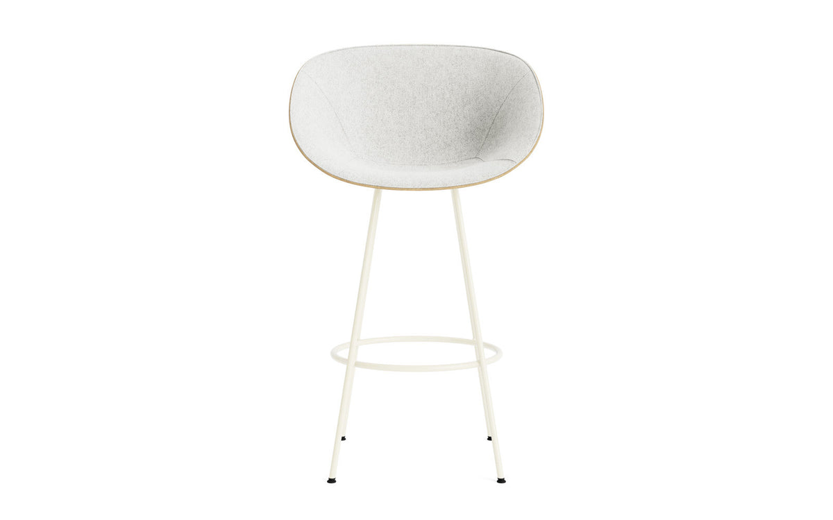 Mat Barstuhl mit Armlehne 75 cm Frontpolster Hanffasern creme Stahl in Hallingdal 110 präsentiert im Onlineshop von KAQTU Design AG. Barstuhl ist von Normann Copenhagen