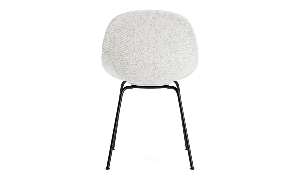 Mat Stuhl vollpolster Schwartz stahl in Hallingdal 110 präsentiert im Onlineshop von KAQTU Design AG. Stuhl ist von Normann Copenhagen