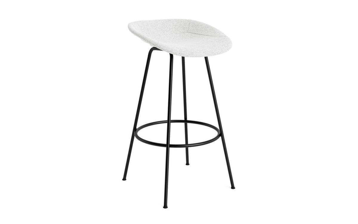 Mat Barstuhl 75 cm vollpolster schwarzes Stahl in Hallingdal 110 präsentiert im Onlineshop von KAQTU Design AG. Barstuhl ist von Normann Copenhagen