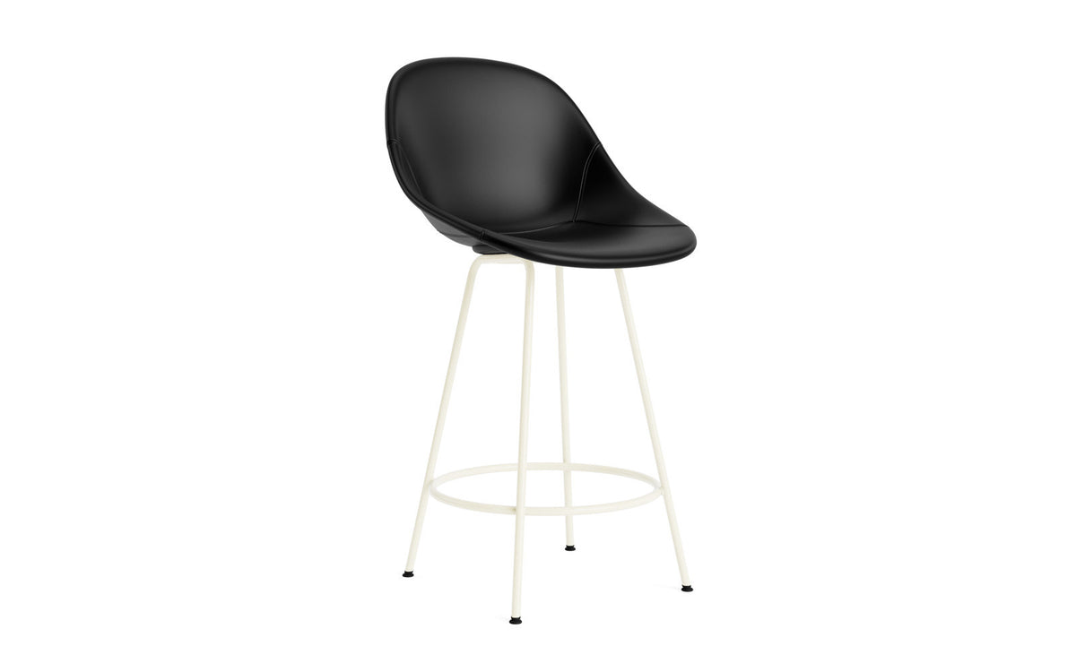 Mat Barstuhl 65 cm vollpolster creme Stahl in Ultra 41599 präsentiert im Onlineshop von KAQTU Design AG. Barstuhl ist von Normann Copenhagen