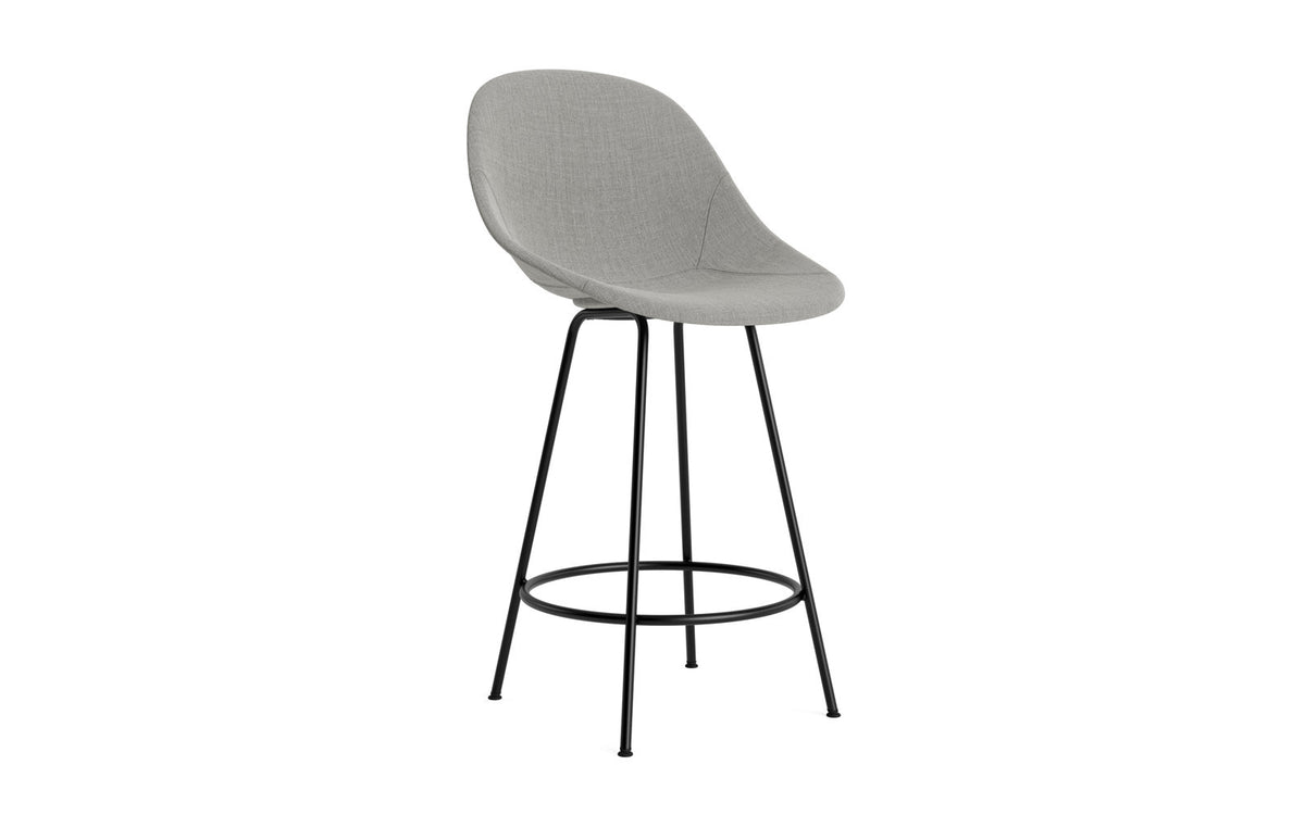 Mat Barstuhl 65 cm vollpolster schwarzes Stahl in Remix 133 präsentiert im Onlineshop von KAQTU Design AG. Barstuhl ist von Normann Copenhagen