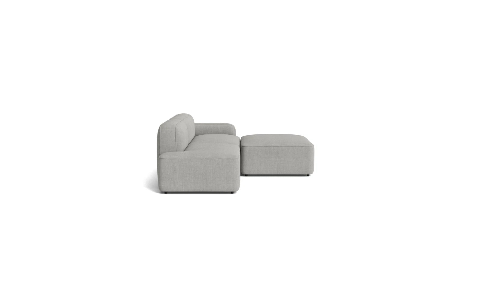 Erleben Sie das Rope Sofa von Normann Copenhagen: Ein flexibles, elegantes Möbelstück, das Komfort und modernes Design perfekt vereint.