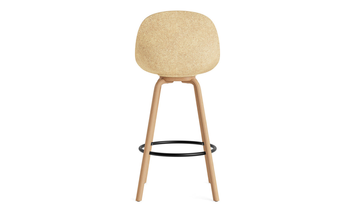Mat Barstuhl 75 cm Frontpolster Hanffasern Buchenholz/schwarz in Ultra 41599 präsentiert im Onlineshop von KAQTU Design AG. Barstuhl ist von Normann Copenhagen