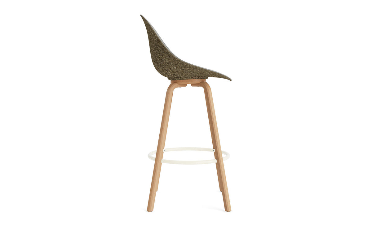 Mat Barstuhl 75 cm Frontpolster Seegras Buchenholz/creme in Remix 133 präsentiert im Onlineshop von KAQTU Design AG. Barstuhl ist von Normann Copenhagen