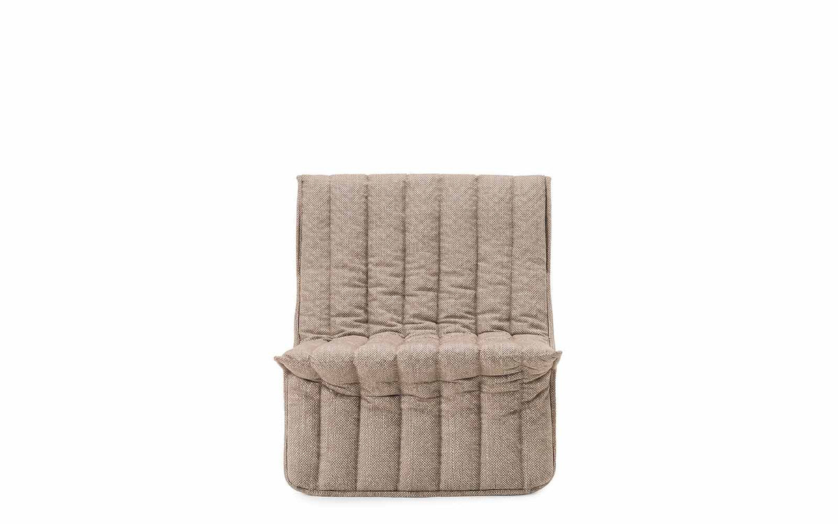Limit Lounge-Sessel Outdoor Savane in  präsentiert im Onlineshop von KAQTU Design AG. Gartensessel ist von Normann Copenhagen
