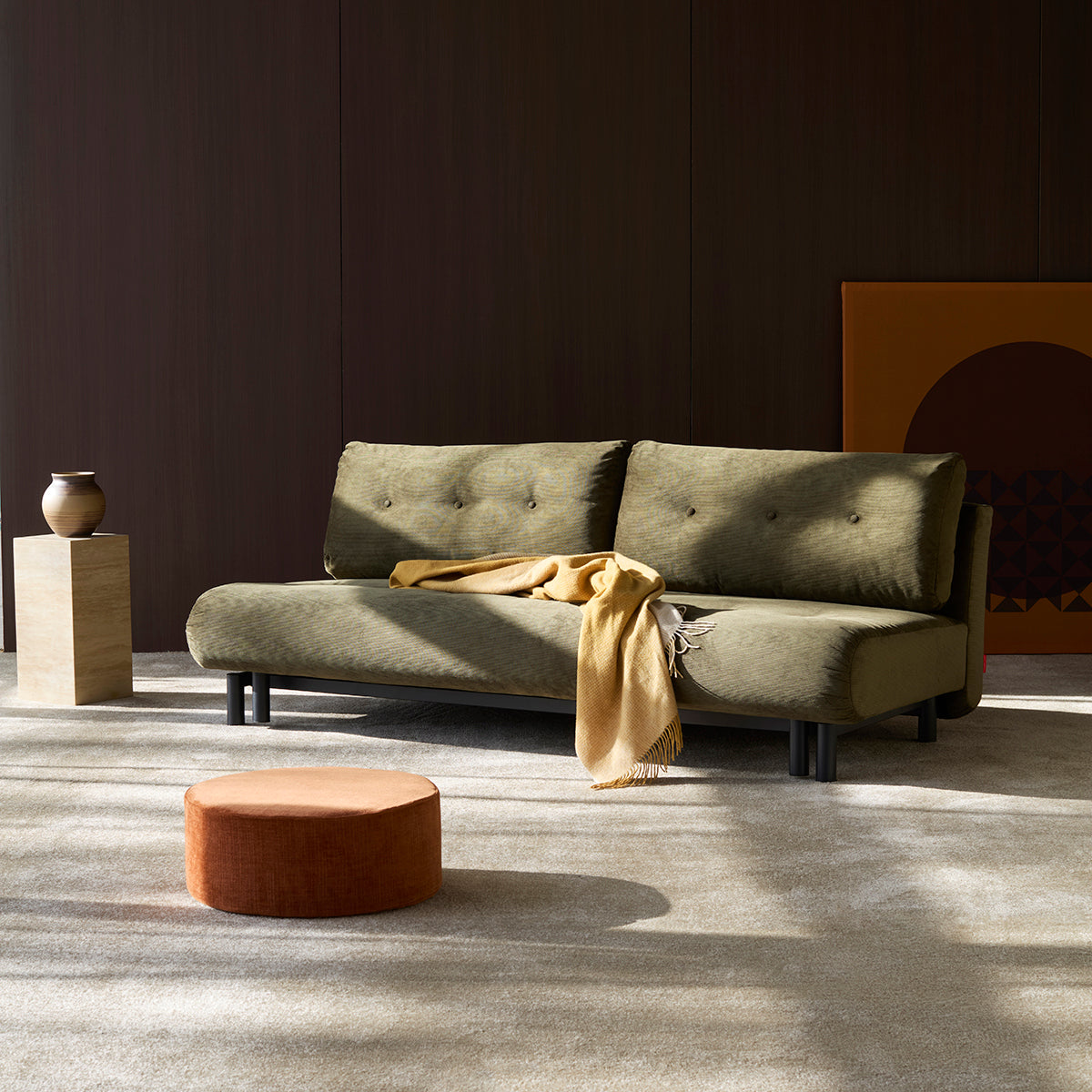 Nabli Schlafsofa in 316 Cordufine Pine Green präsentiert im Onlineshop von KAQTU Design AG. Bettsofa ist von Innovation Living