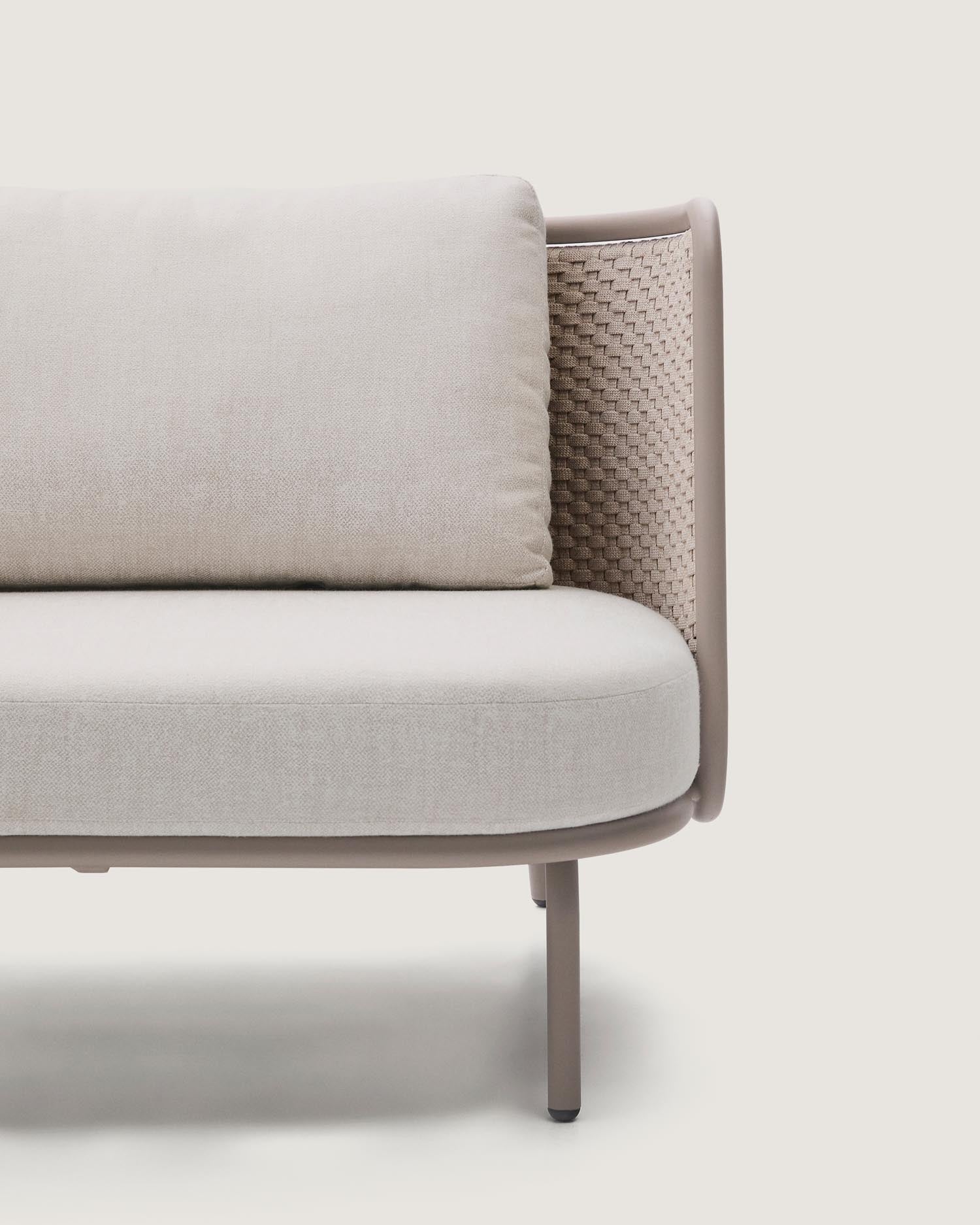 Outdoor-3-Sitzer-Sofa Sedalis aus Aluminium und taupefarbenem Seil 210 cm in Taupe präsentiert im Onlineshop von KAQTU Design AG. Lounge Sofa ist von Kave Home